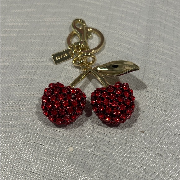 Fashion Jewelry Gold and Red Cherry Key Holder - Picture 3 of 10